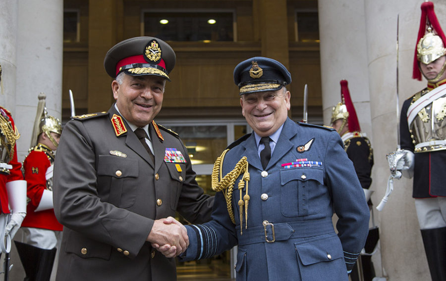 UK and Egypt reaffirm defence commitment to each other and tackling security threats at a meeting with Defence Secretary Michael Fallon.