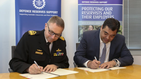 The Australian Defence Force (ADF) and Serco Australia have signed a Memorandum of Understanding to support reservist operations.