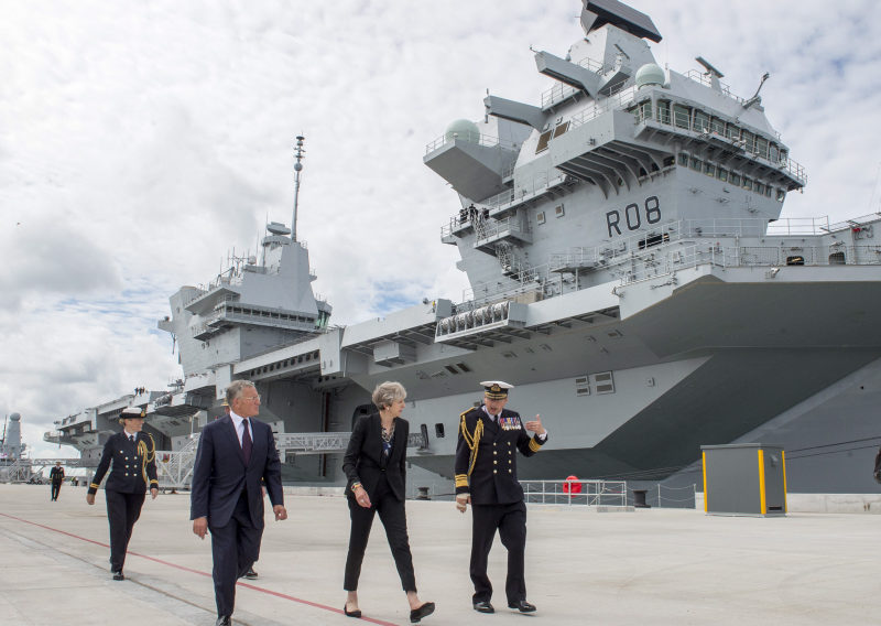 Dstl play pivotal role in HMS Queen Elizabeth commissioning