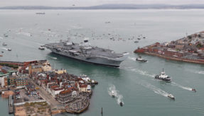 Defence Minister recognises business contribution to Britain's biggest warships
