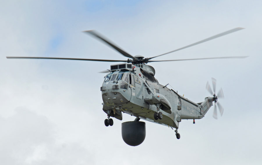 Royal Navy helicopters help seize drugs worth £105m in Indian Ocean