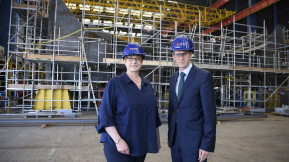 Defence Secretary and Australian Minister visit Scottish site building Type 26 frigates
