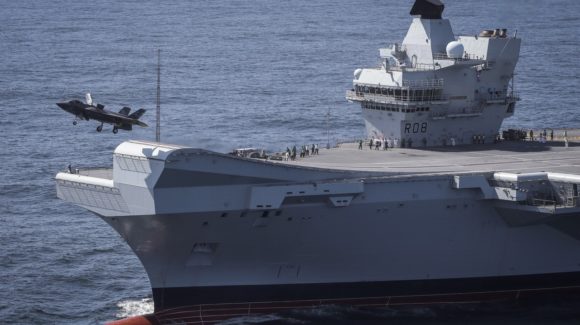 F-35 jets make history with HMS Queen Elizabeth