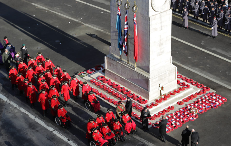 Armed Forces lead nation in Cenotaph service