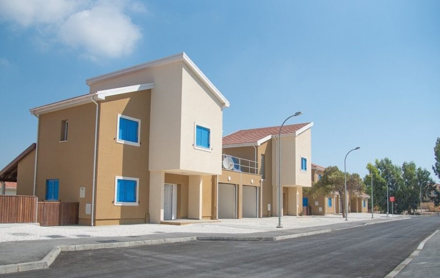 DIO completes new homes for forces families in Cyprus