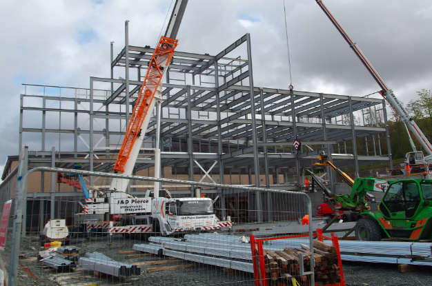 Submarine training facility takes shape at HMNB Clyde