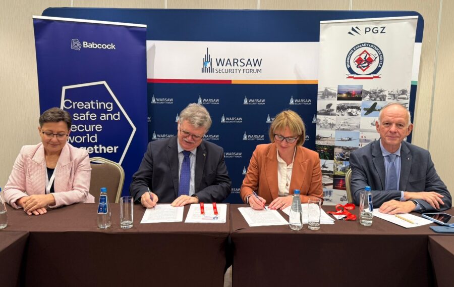 Babcock International Group has signed a Memorandum of Understanding (MoU) with Wojskowe Zakłady Lotnicze No. 1 (WZL 1) in Warsaw to explore the creation of a joint helicopter sustainment and training centre for the Polish Armed Forces.