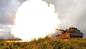 The British Army’s Challenger 3 Main Battle Tank (MBT) programme has achieved a critical technical milestone following the successful completion of the first crewed live firing trials on UK soil.