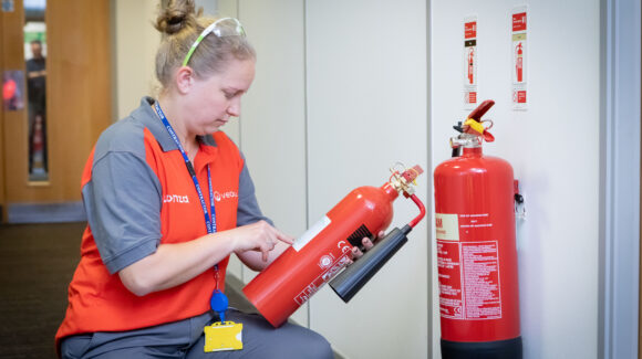 With extensive hazardous waste expertise, Veolia has the capabilities to collect and dispose of AFFF for the UK defence sector.