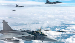 Prime Minister Keir Starmer has announced a €300 million UK investment to help deliver a full squadron of advanced Swedish Gripen E fighter jets to Ukraine, strengthening Ukrainian air defences against Russian attacks while supporting 5,000 highly skilled jobs across more than 50 UK-based companies.